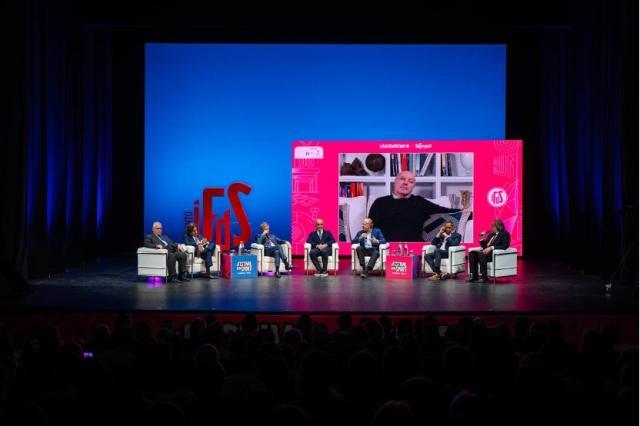 完美世界竞技平台官网-意甲高管吐槽大会：球员被惯坏了？新球场还有戏吗？